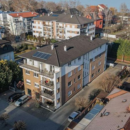 Mirabella Apartman Siofok Luaran gambar